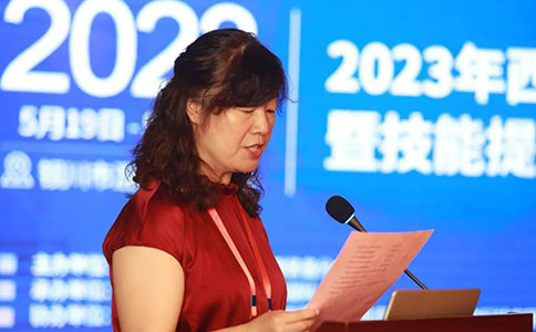 寧夏醫(yī)科大學附屬醫(yī)院病理科副主任、副主任技師秦璟主任