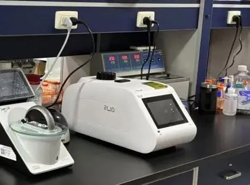 揭示細(xì)胞外排磷酸鹽機(jī)制，探索人體磷酸鹽轉(zhuǎn)運(yùn)深層機(jī)密——Nature一作顏芮